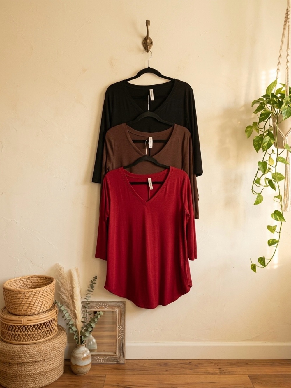 🖤☕️🍷GUC Zenana “BUNDLE of 3 “Essential Worker of your Closet” Tops” FALL🍁🍂LARGE